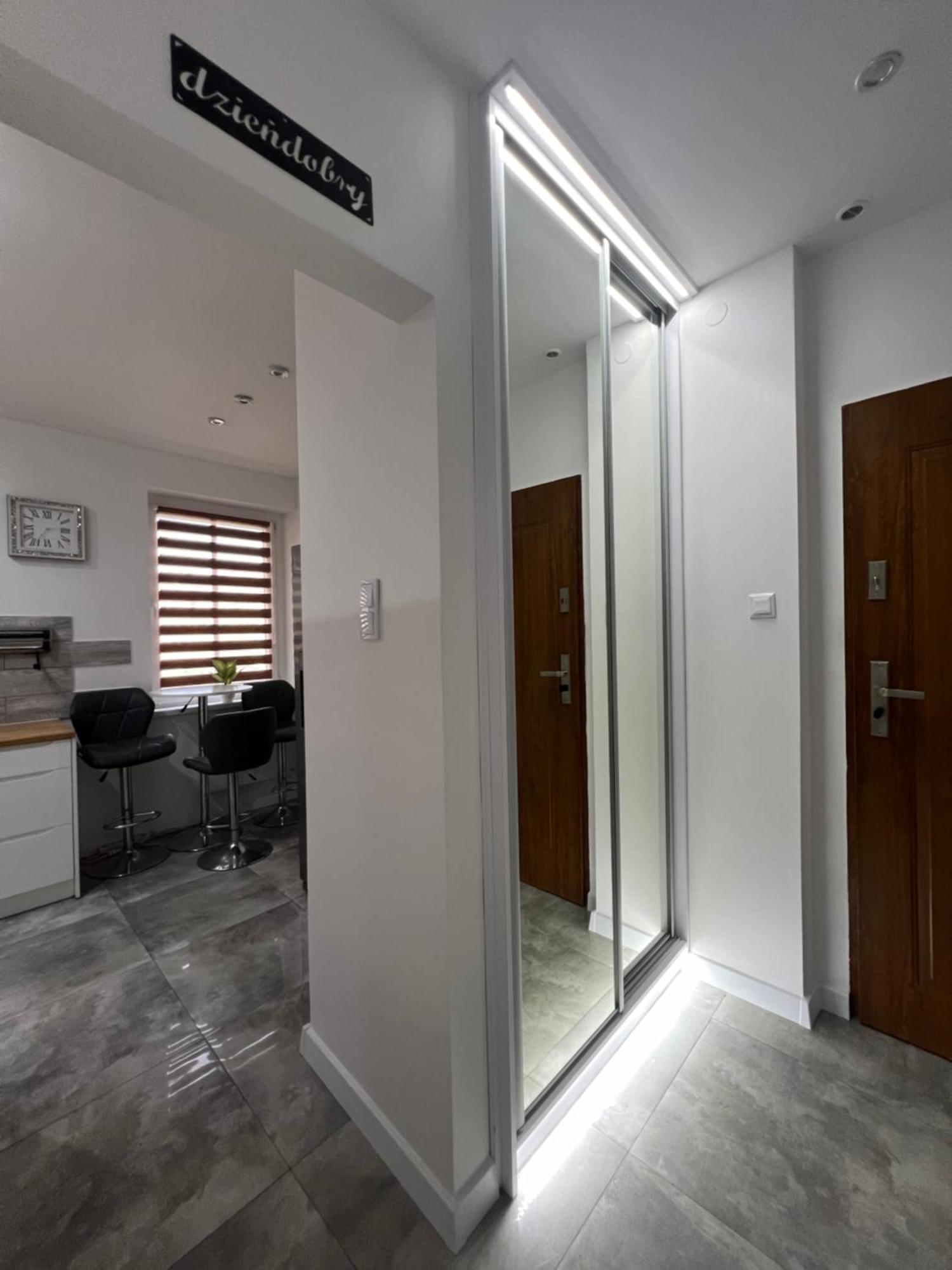 Apartament Eros Rynek Boleslawiec  Buitenkant foto